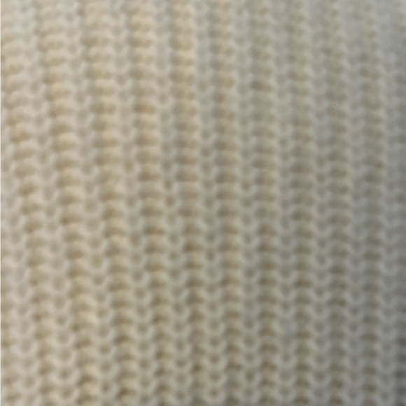 H&M Oversized Dolman Sleeve Turtleneck - Picture 5 of 8